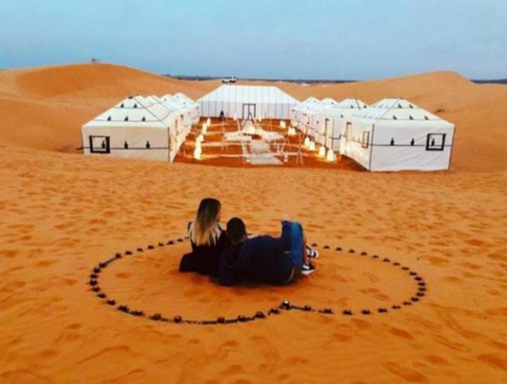 Merzouga Luxury Camp Eksteriør billede